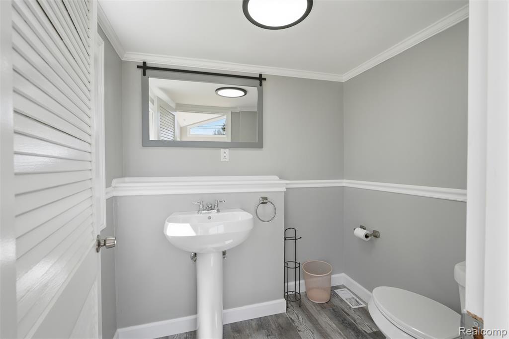 8636 Tindall Road, Davisburg, MI 48350 — Photo 22