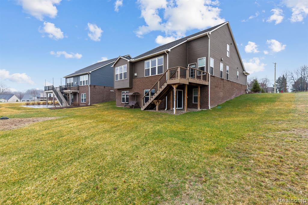 3995 ASHDALE Way, Clarkston, MI 48348 — Photo 6