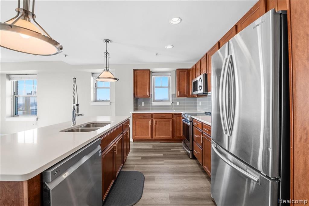 525 W Lafayette Boulevard, 16D, Detroit, MI 48226 — Photo 10