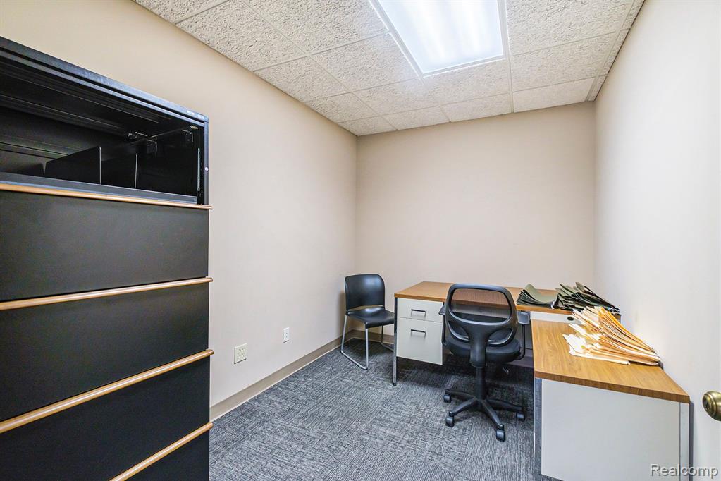 1063 W HILL Road, Flint, MI 48507 — Photo 22