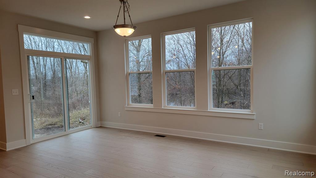 58268 INTERNATIONAL Drive, South Lyon, MI 48178 — Photo 19