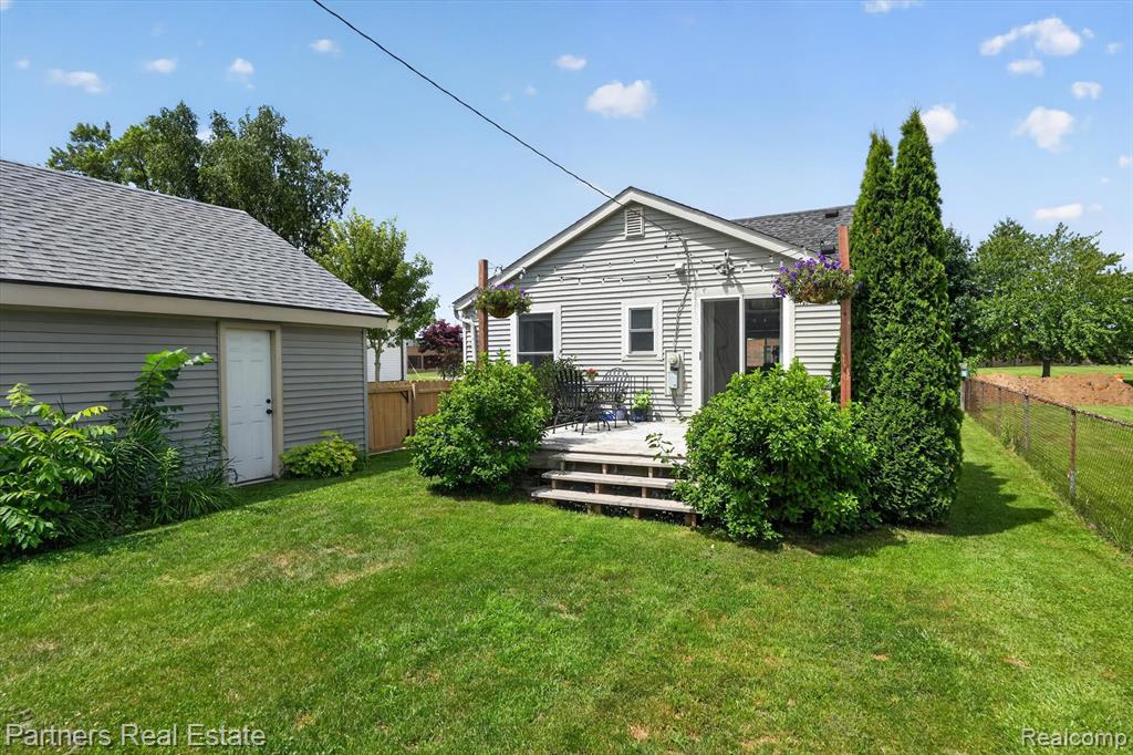 425 S 7th Street, Brighton, MI 48116 — Photo 38