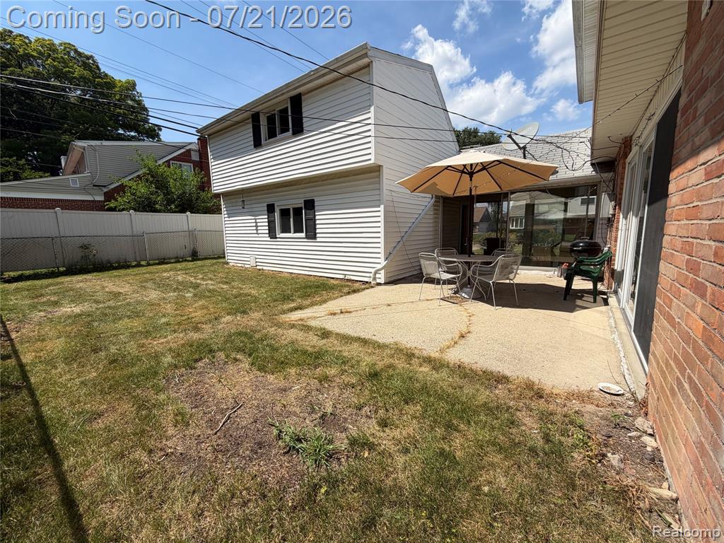747 JAMAICA Drive, Troy, MI 48083 — Photo 6