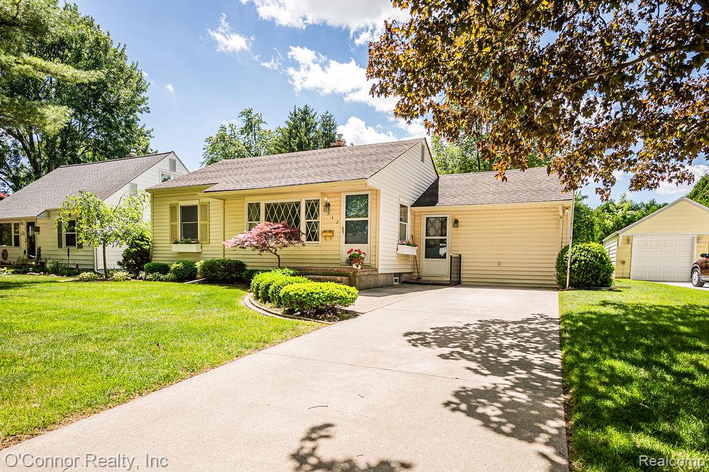 1342 Minnesota Avenue, Marysville, MI 48040 — Photo 3