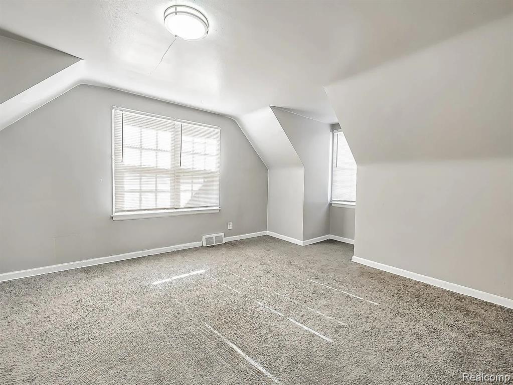 9744 Lakepointe Street E, Detroit, MI 48224 — Photo 4