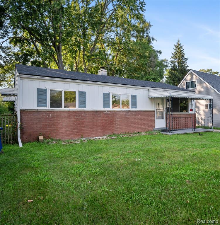 1369 Candlewood Lane, Ypsilanti, MI 48198 — front exterior