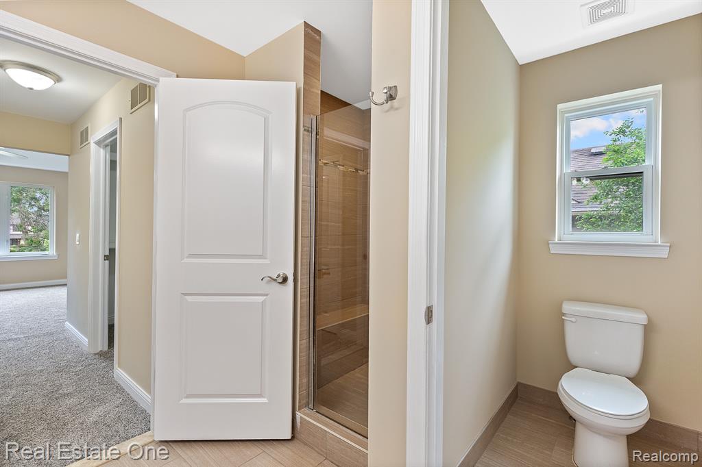 68 Biltmore Drive, Troy, MI 48084 — Photo 27