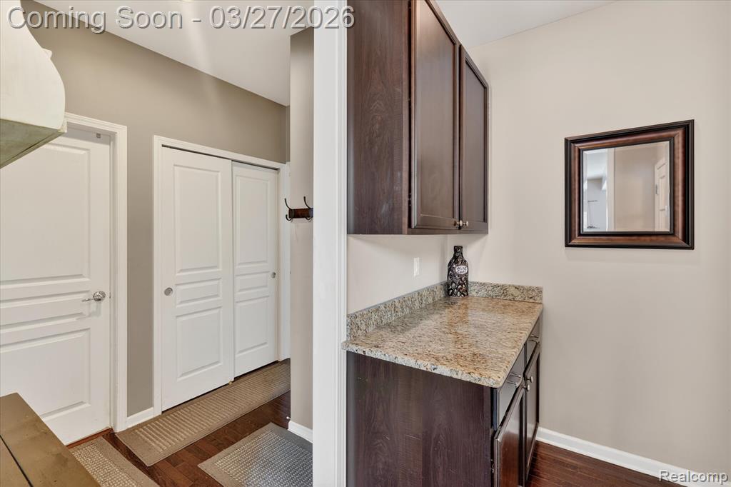 59200 Peters Barn Drive, South Lyon, MI 48178 — Photo 9