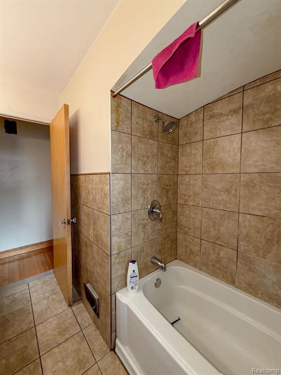 16525 Ego Avenue, Eastpointe, MI 48021 — Photo 13