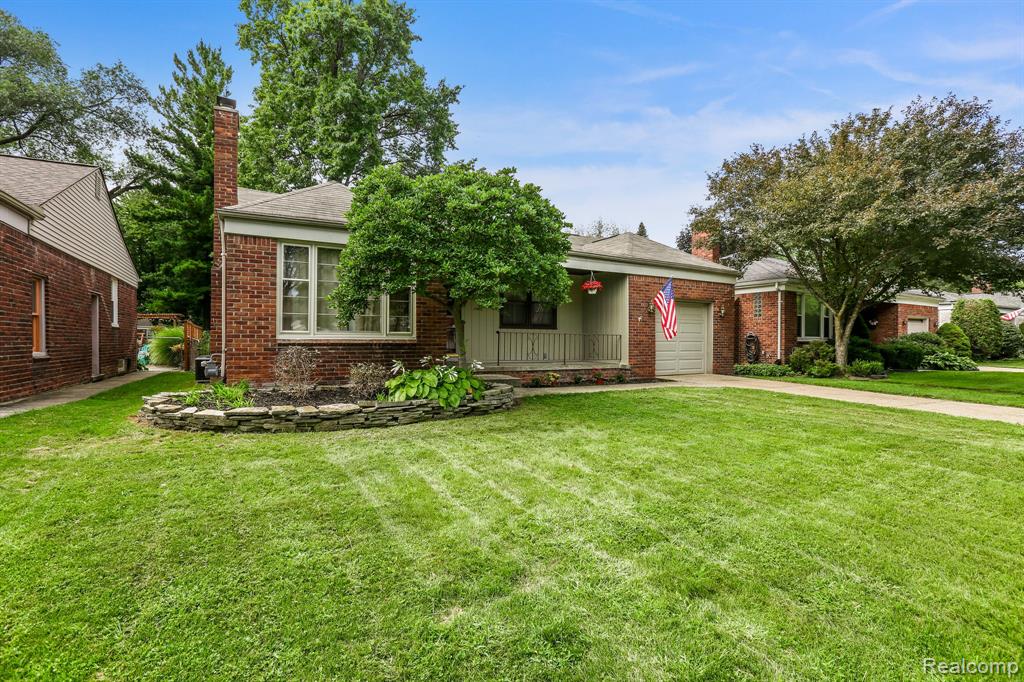 21184 Norwood Drive, Harper Woods, MI 48225 — Photo 34