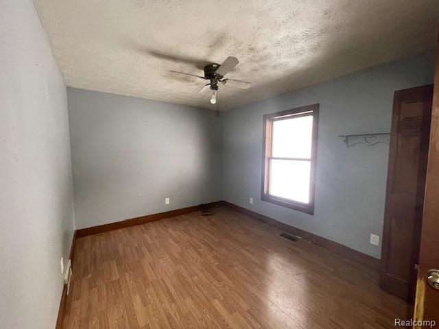 8630 Joey Drive, Pinckney, MI 48169 — Photo 9