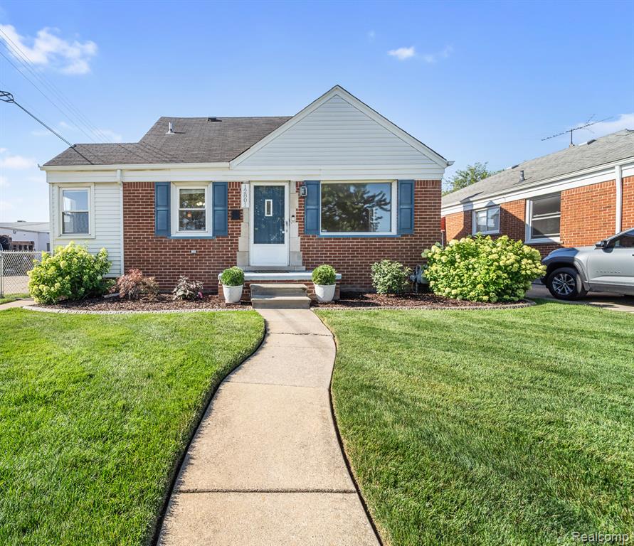 12801 Birrell Street, Southgate, MI 48195