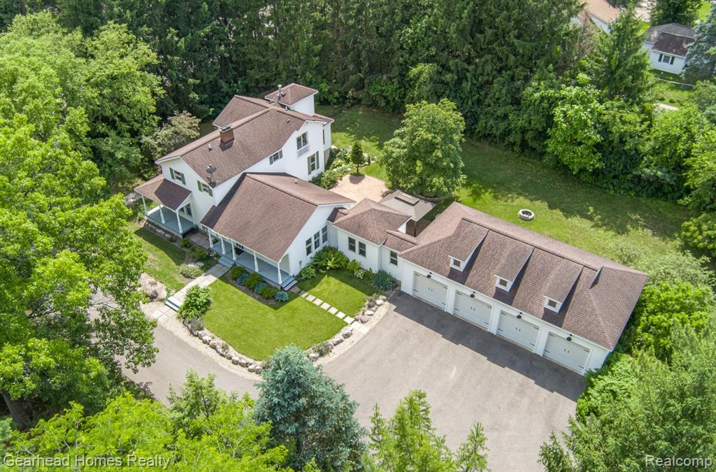 6296 Elizabeth Lake Road, Waterford, MI 48327 — Photo 4