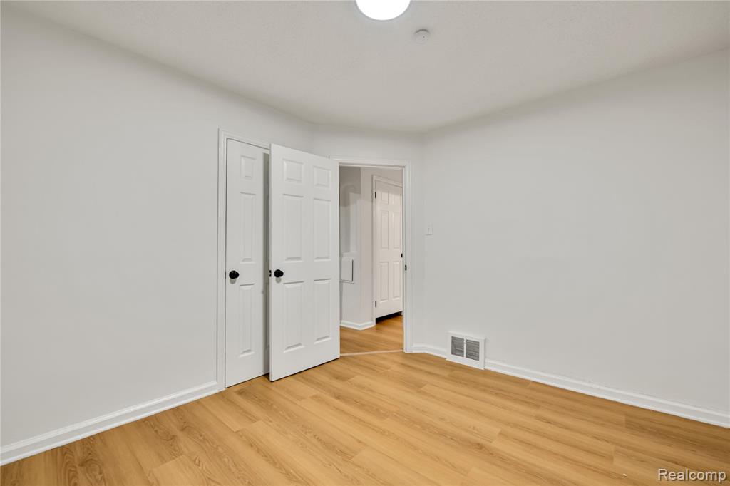 9248 Manor Street, Detroit, MI 48204 — Photo 13