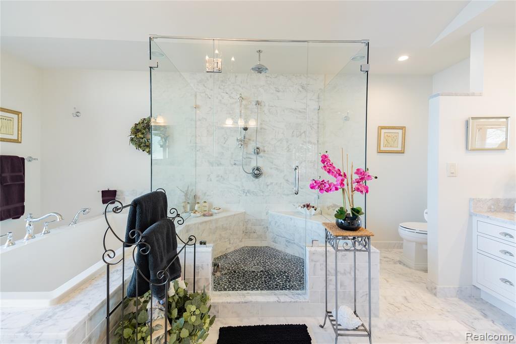 19495 Lighthouse Point, Grosse Ile, MI 48138 — Photo 39