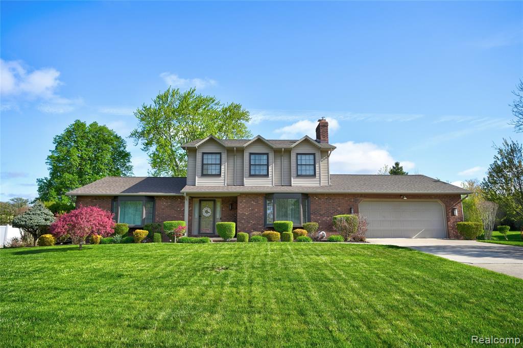 6338 Covered Wagons Trail, Flint, MI 48532 — Photo 2