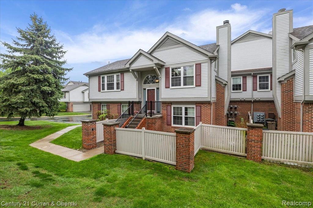 49750 PLYMOUTH Way, Plymouth, MI 48170 — Photo 3