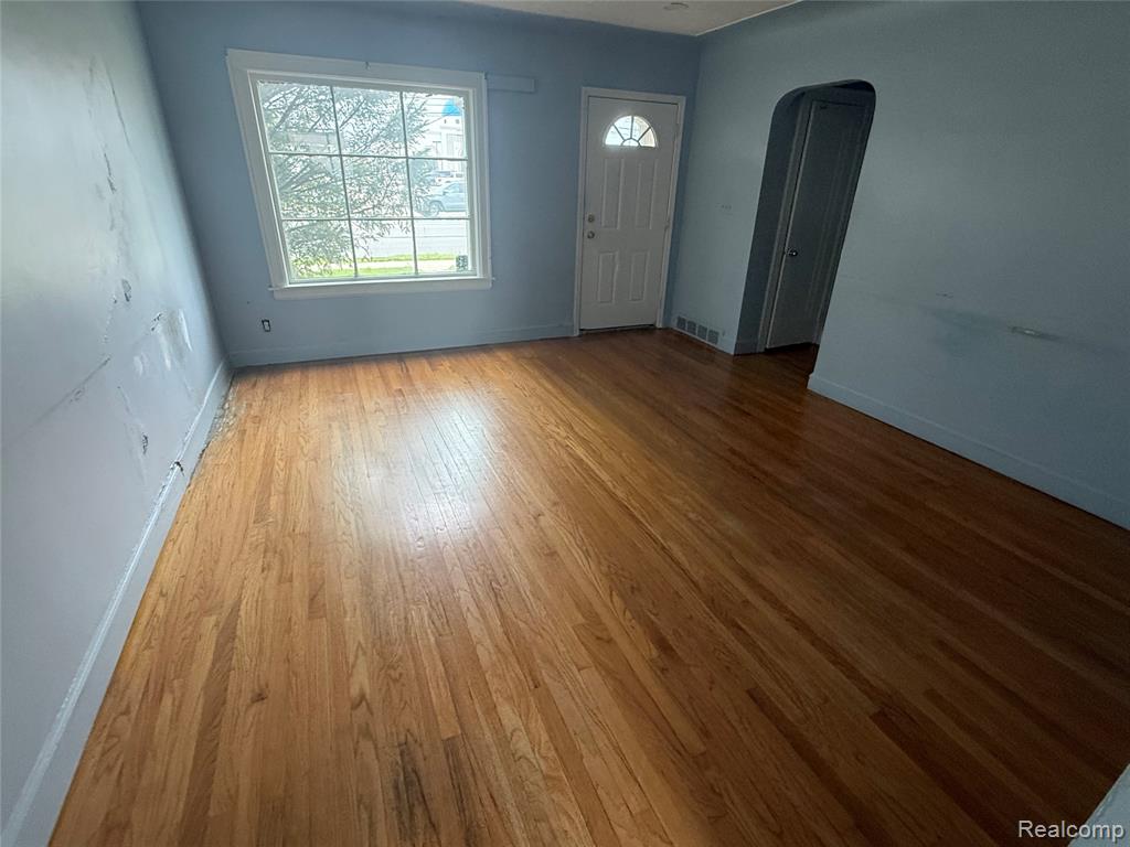 6306 Schaefer Road, Dearborn, MI 48126 — Photo 6