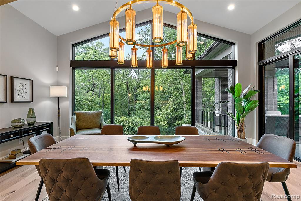 3268 Willis Drive, Oakland, MI, 48306