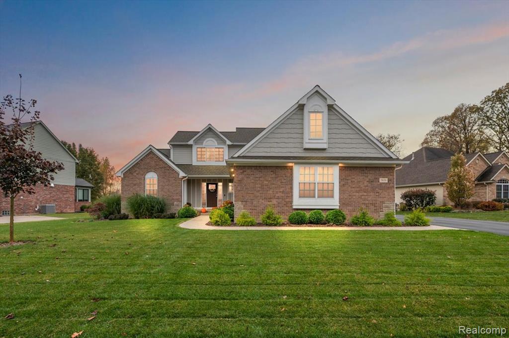 5839 Westwood Drive, Grand Blanc, MI 48439 — front exterior