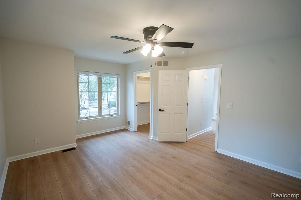 23869 McCort Drive, Flat Rock, MI 48134 — Photo 29