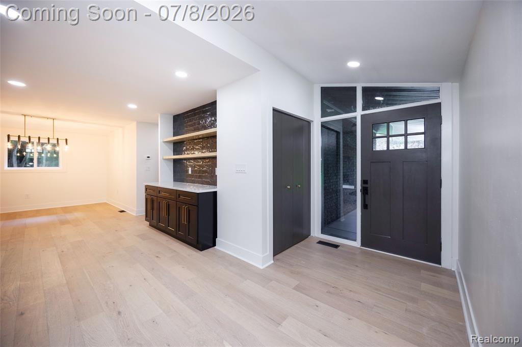 4469 Chamberlain Drive, Bloomfield Hills, MI 48301 — Photo 12