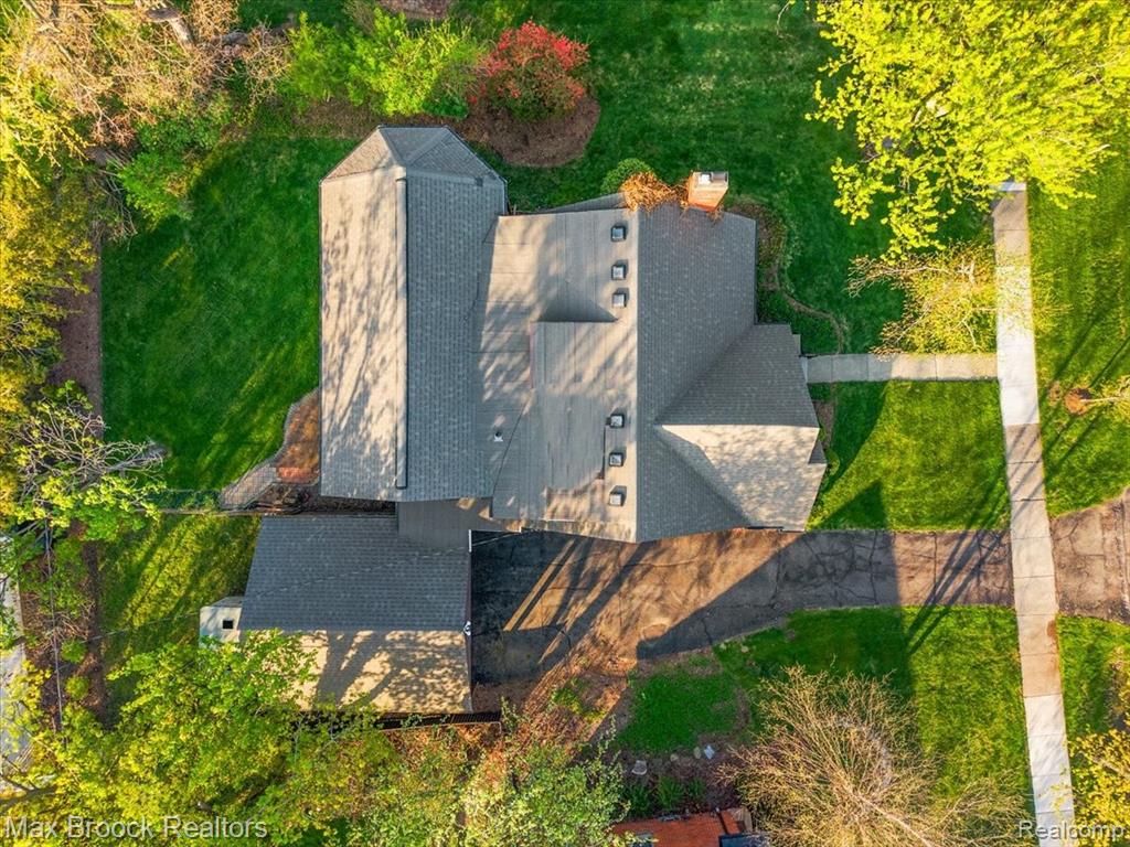 32321 Arlington Drive, Beverly Hills, MI 48025 — Photo 25