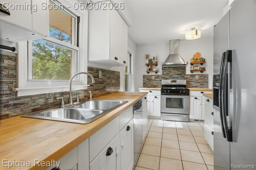 29087 Howard Avenue, Madison Heights, MI 48071 — Photo 10
