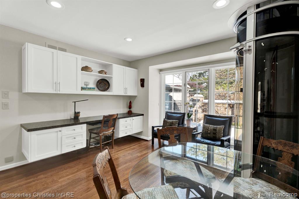 22211 Village Pines Drive, Beverly Hills, MI 48025 — Photo 7