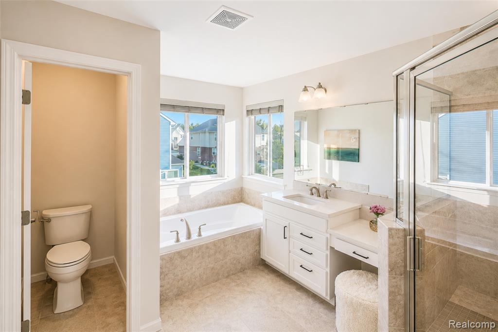 640 Allegheny Drive, South Lyon, MI 48178 — Photo 40