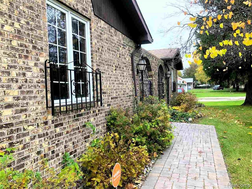 4157 CHERYL Drive, Flint, MI 48506 — Photo 4