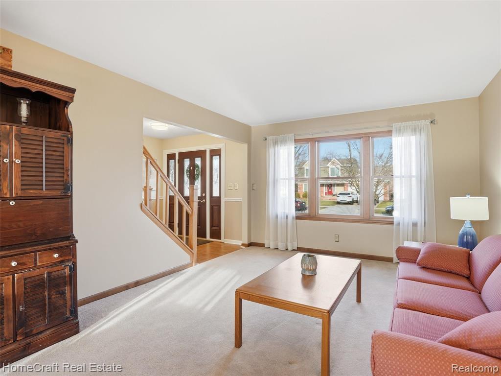 404 KINGS Way, Canton, MI 48188 — Photo 7