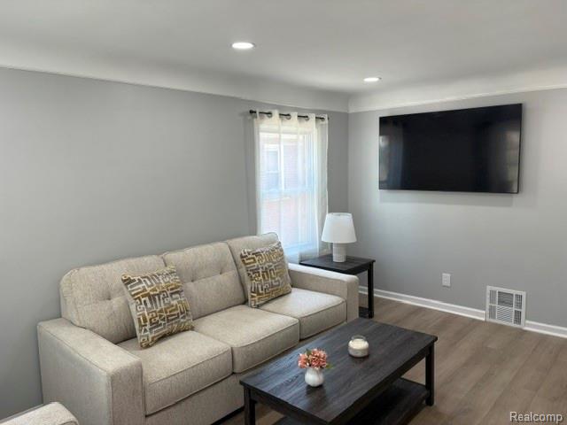 7210 Buckingham Ave, Allen Park, MI 48101 — Photo 22