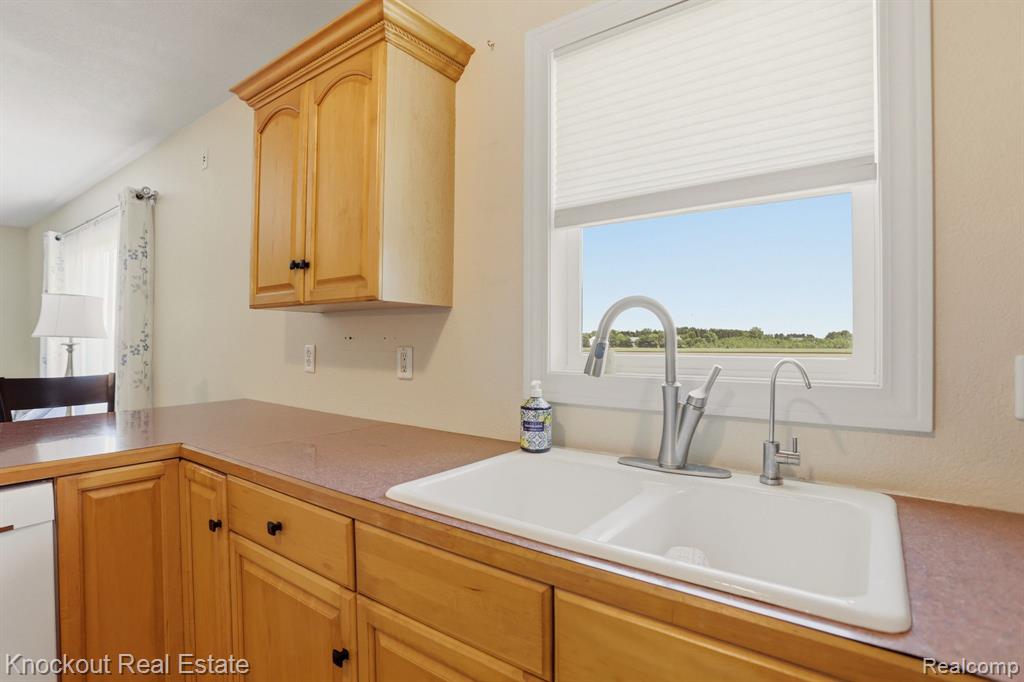 9941 Lange Road, Birch Run, MI 48415 — Photo 14