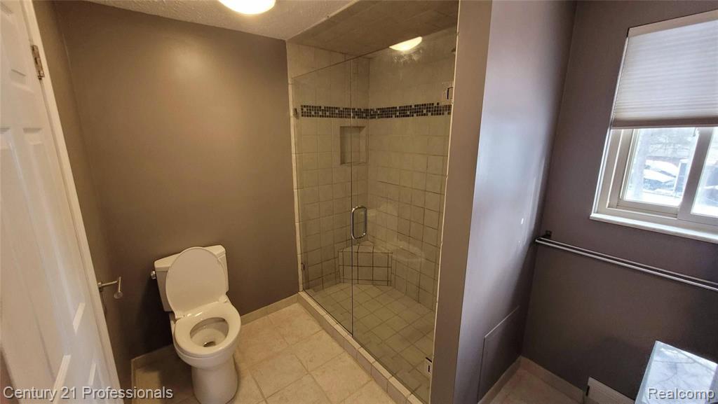 575 Troyvally Street, Troy, MI 48098 — Photo 26
