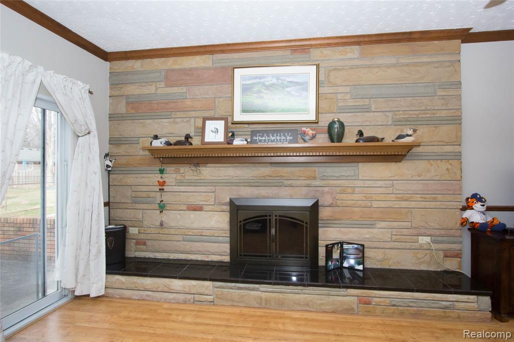30208 Maplegrove Street, Saint Clair Shores, MI 48082 — Photo 10