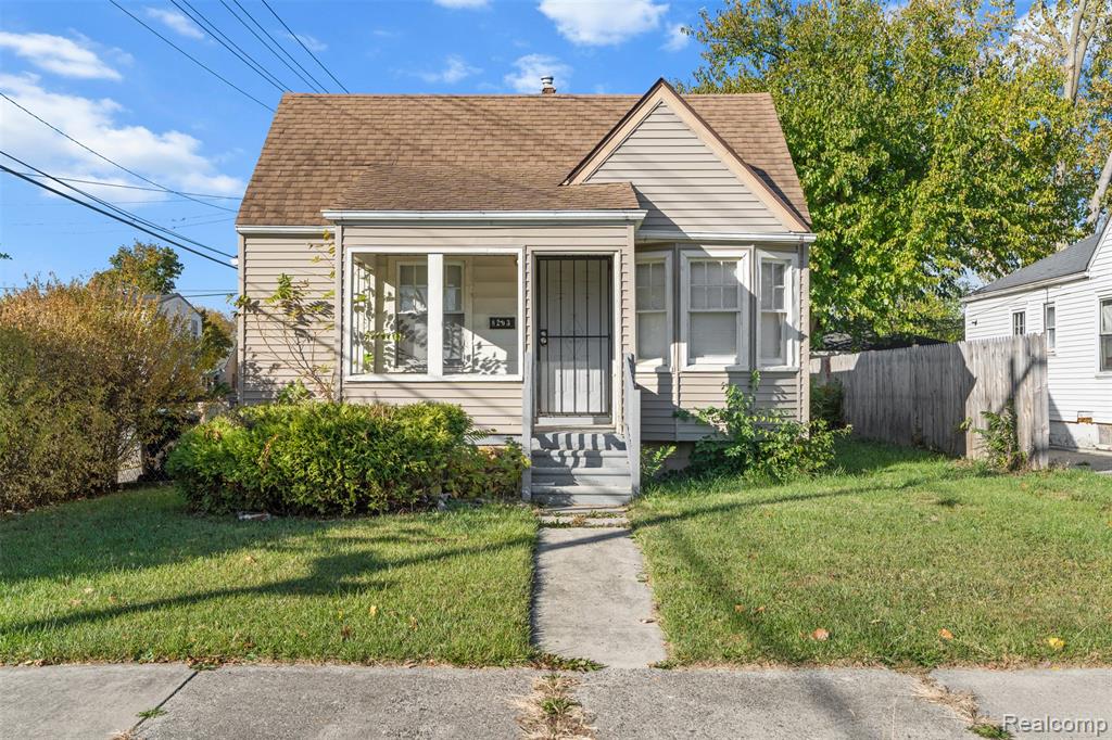 8203 Brace Street, Detroit, MI 48228 — Photo 2