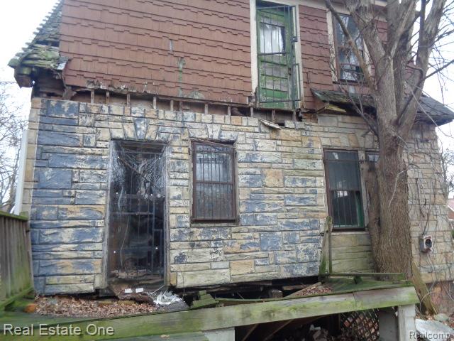 5776 Lakeview Street, Detroit, MI 48213 — Photo 6