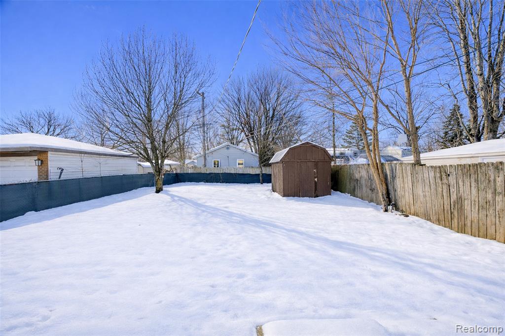 6942 Janet Street, Taylor, MI 48180 — Photo 28