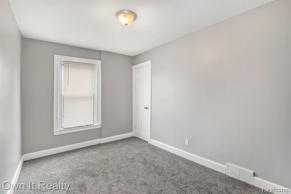 8048 WISCONSIN Street, Detroit, MI 48204 — Photo 16