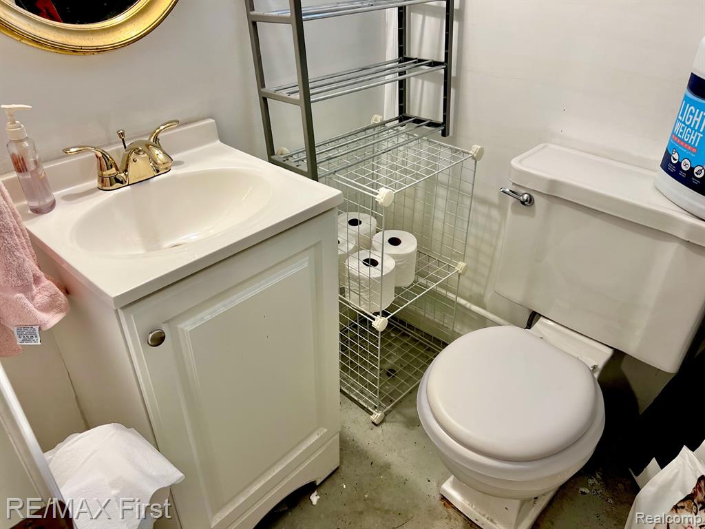 70 Knollwood Boulevard, Clawson, MI — Photo 21