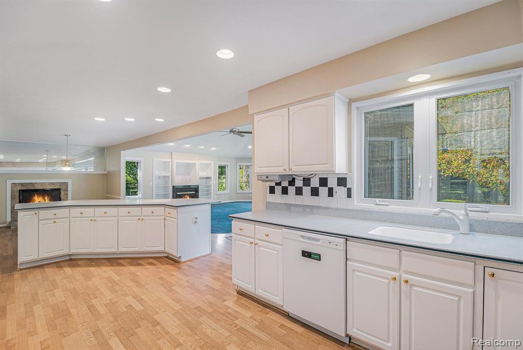 43536 Galway Drive, Northville, MI 48167 — Photo 15