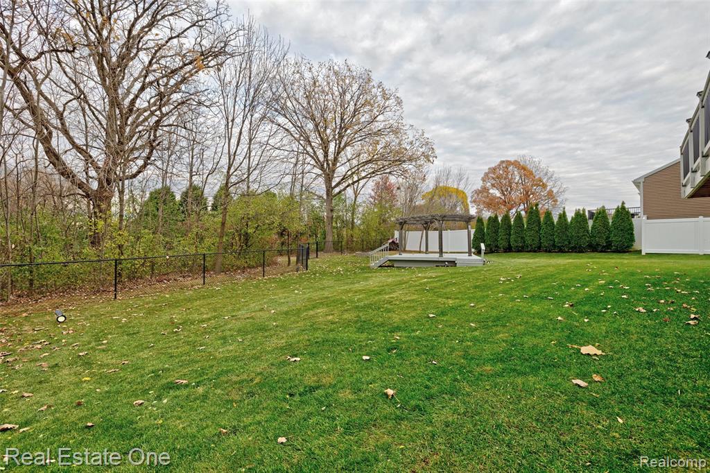4316 Pebble Creek Boulevard, Grand Blanc, MI 48439 — Photo 51