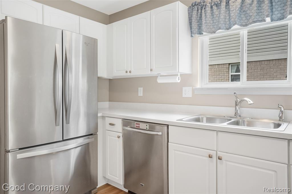 4158 Paisley, Sterling Heights, MI 48314 — Photo 15
