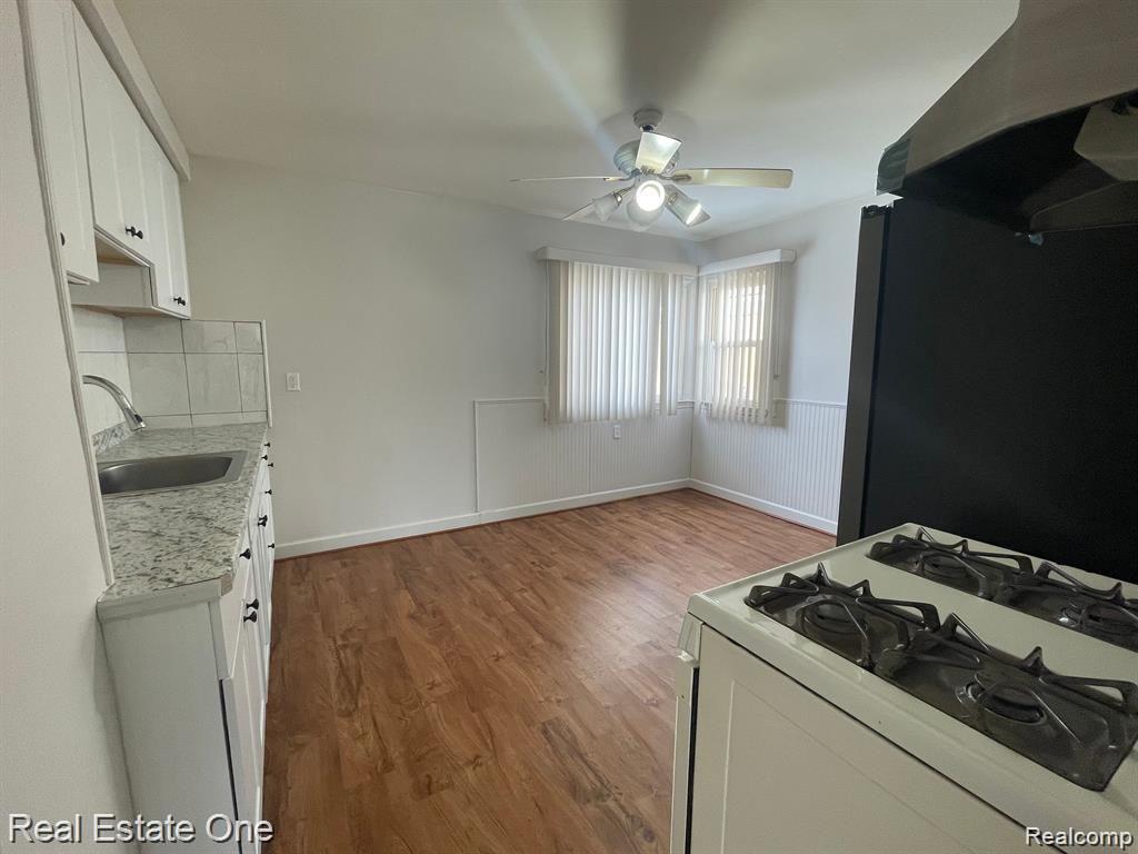 6517 GILMAN Street, Garden City, MI — Photo 4