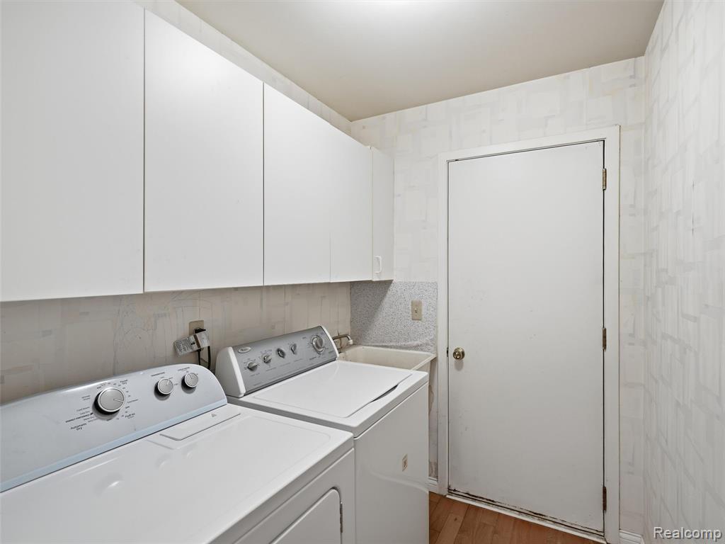 42647 Wimbleton Way, Novi, MI — Photo 11