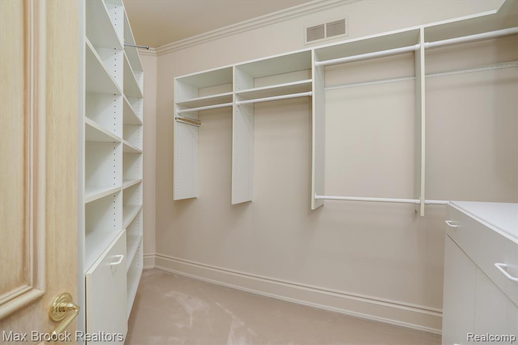 4366 KAREN Lane, Bloomfield Hills, MI 48302 — Photo 42