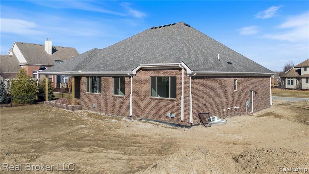 53983 STONYFORD Drive, New Baltimore, MI 48047 — Photo 9