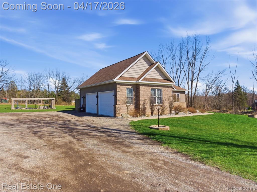 2385 S Sashabaw Road, Ortonville, MI 48462 — Photo 7