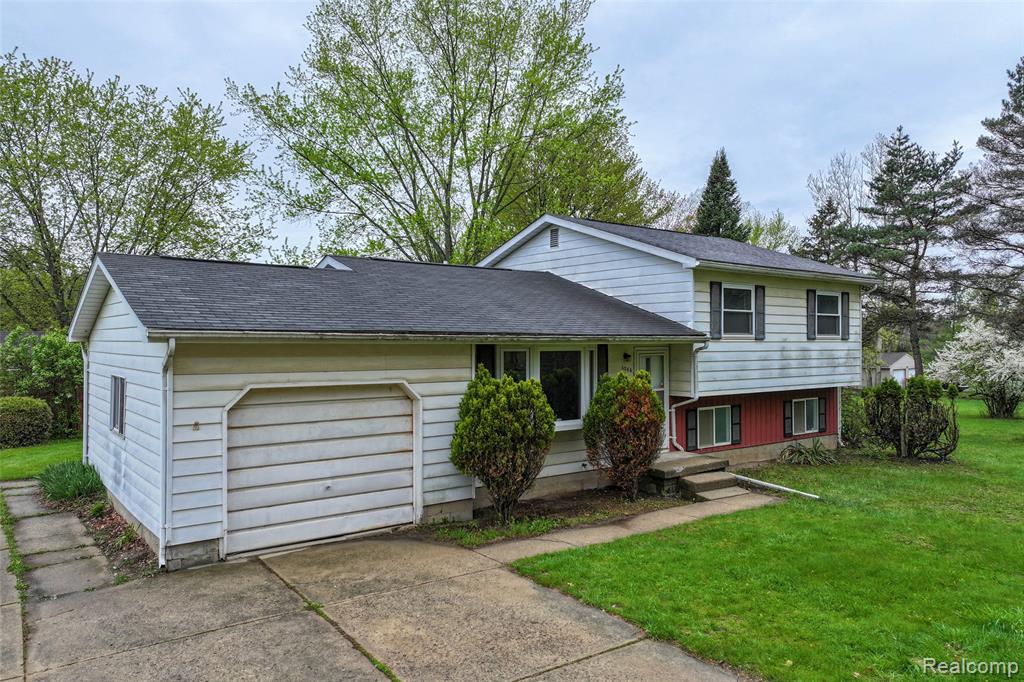 5244 Rood Road, Holly, MI 48442 — Photo 4